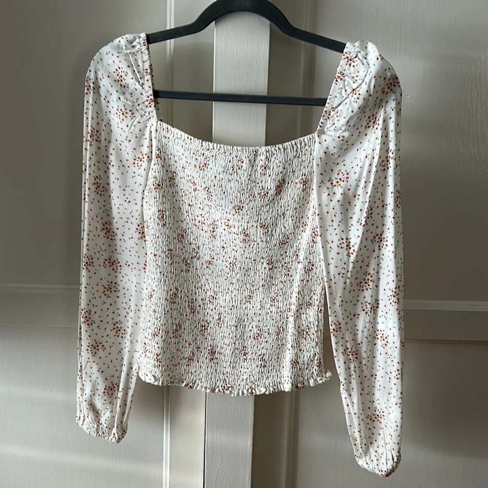 NWT Cupcakes and Cashmere Top - Picture 1 of 6
